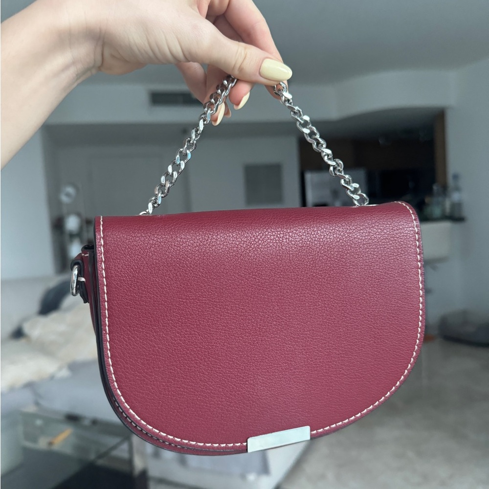 Elegant Burgundy Chain Shoulder Bag